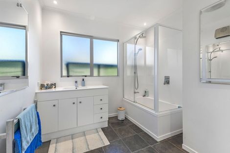 Photo of property in 45 Glamis Avenue, Bell Block, New Plymouth, 4312