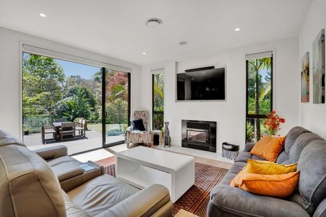 Photo of property in 1405 South Road, Kaitake, New Plymouth, 4374