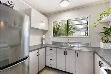 Photo of property in 23a Warwick Place, Brookfield, Tauranga, 3110