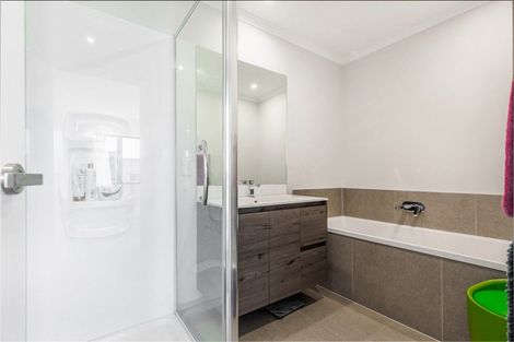 Photo of property in 5 Pukewhero Rise, Westgate, Auckland, 0614