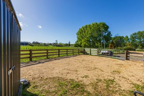 Photo of property in 100 Lindsay Road, Waipukurau, 4283
