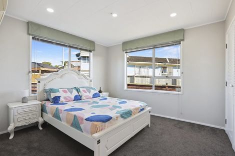 Photo of property in 58 Forest Hill Road, Henderson, Auckland, 0612