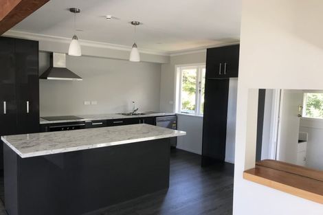 Photo of property in 3 Lancelot Road, Orewa, 0931