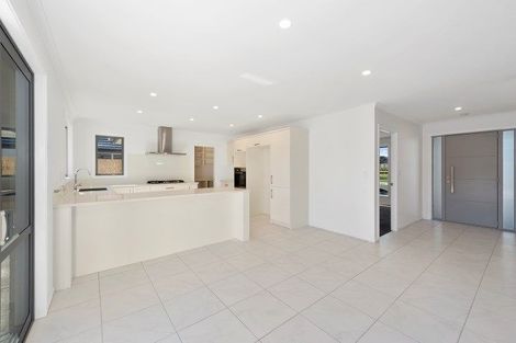 Photo of property in 39 Batten Drive, Flagstaff, Hamilton, 3210