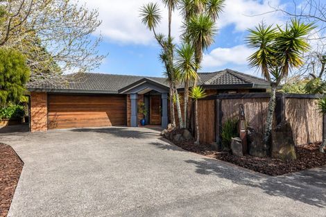Photo of property in 54 Roy Maloney Drive, Henderson, Auckland, 0612
