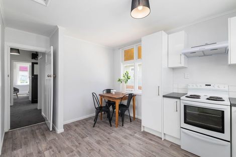 Photo of property in 52 Laurence Street, Waltham, Christchurch, 8011