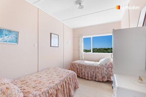 Photo of property in 111 Moturata Road, Taieri Beach, Taieri Mouth, 9091