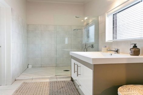 Photo of property in 50a Grey Street, Cambridge, 3434