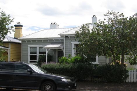 Photo of property in 13 Anne Street, Devonport, Auckland, 0624