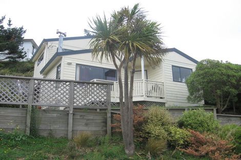 Photo of property in 12a Buccaneer Place, Grenada Village, Wellington, 6037