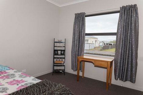 Photo of property in 5 Denmark Street, Dannevirke, 4930