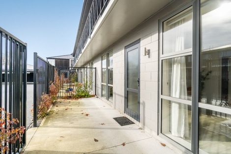 Photo of property in 7/22 Springfield Road, St Albans, Christchurch, 8014