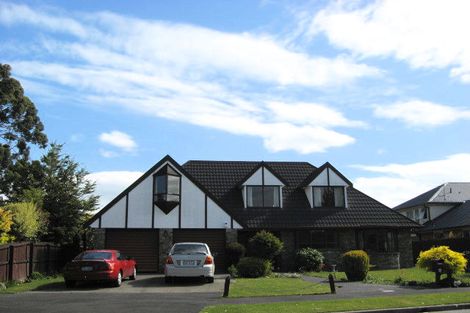 Photo of property in 17 San Rafael Place, Burnside, Christchurch, 8053