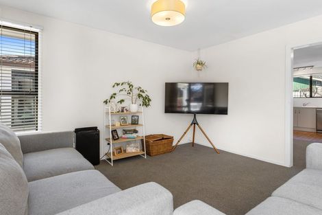 Photo of property in 1/202 Grimseys Road, Redwood, Christchurch, 8051