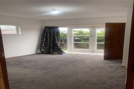 Photo of property in 2/302 Pakuranga Road, Pakuranga Heights, Auckland, 2010