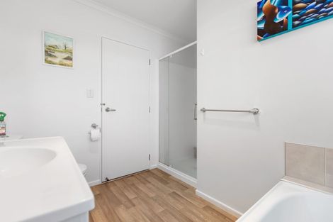 Photo of property in 822b Papamoa Beach Road, Papamoa Beach, Papamoa, 3118