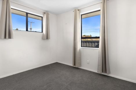 Photo of property in 1/202 Grimseys Road, Redwood, Christchurch, 8051