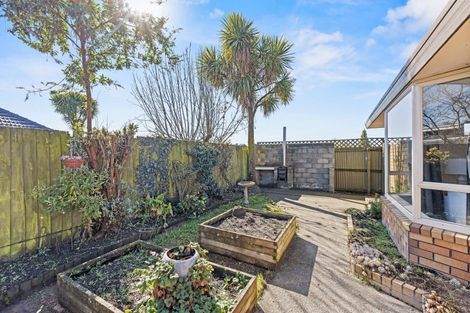 Photo of property in 2/114 Warden Street, Richmond, Christchurch, 8013