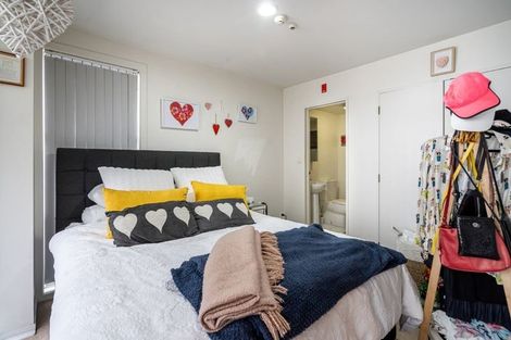 Photo of property in 15/8 Clayton Street, Newmarket, Auckland, 1023