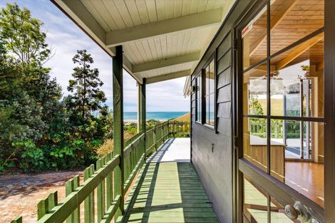 Photo of property in 453 Whangaehu Road, Porangahau, 4293