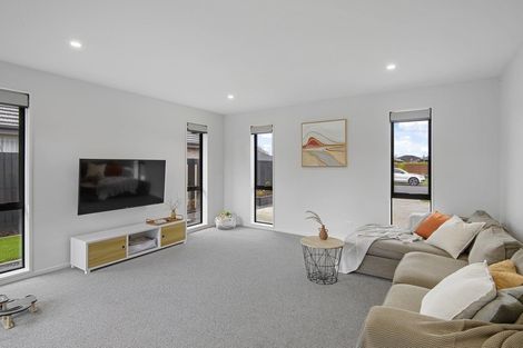 Photo of property in 70 Georgina Street, Marshland, Christchurch, 8083