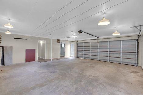 Photo of property in 29 Lachlan Drive, Dinsdale, Hamilton, 3204