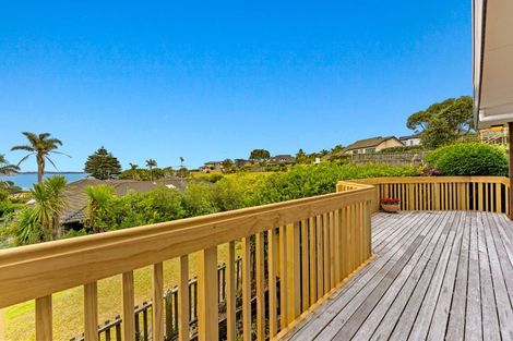 Photo of property in 49 Waiau Street, Torbay, Auckland, 0630