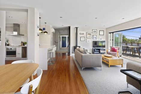 Photo of property in 4 Pinnacle Street, Seatoun, Wellington, 6022