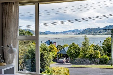 Photo of property in 10a Wharfdale Street, Macandrew Bay, Dunedin, 9014