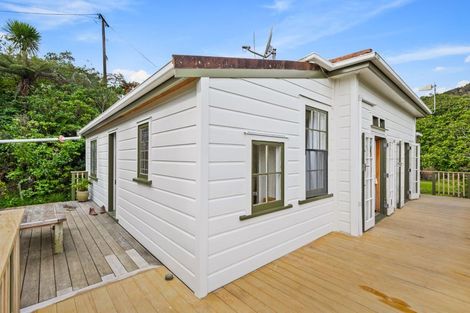 Photo of property in 41 Te Henga Road, Waitakere, Auckland, 0781