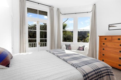 Photo of property in 78 Overtoun Terrace, Hataitai, Wellington, 6021