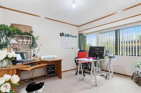 Photo of property in 16a Ngamotu Place, Mount Maunganui, 3116