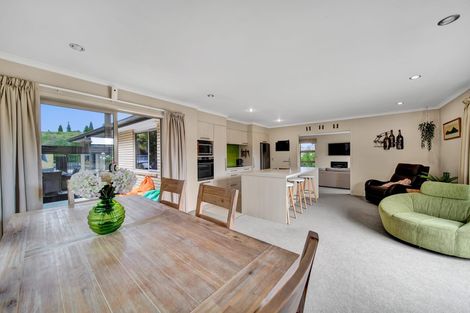 Photo of property in 13b Heta Road, Highlands Park, New Plymouth, 4312