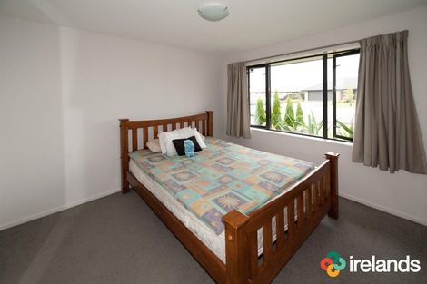 Photo of property in 1 Duggan Close, Rolleston, 7614