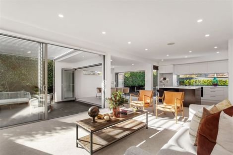 Photo of property in 45 Garreg Road, Bryndwr, Christchurch, 8052