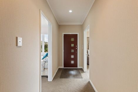 Photo of property in 737 Frankley Road, Hurworth, New Plymouth, 4371