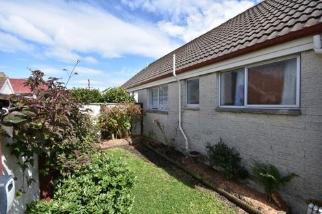 Photo of property in 58f Oxford Street, South Dunedin, Dunedin, 9012