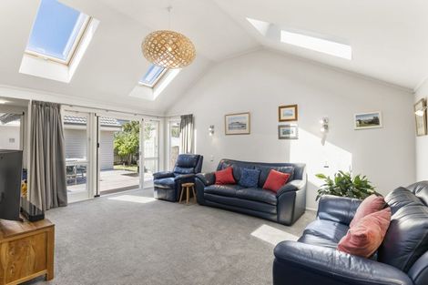 Photo of property in 87 Bayswater Avenue, Bayswater, Auckland, 0622