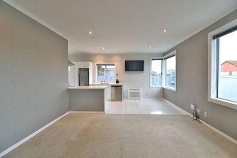Photo of property in 2 Cashel Street, South Dunedin, Dunedin, 9012