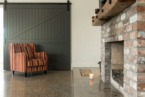 Photo of property in 28 Hanlow Place, Pyes Pa, Tauranga, 3112