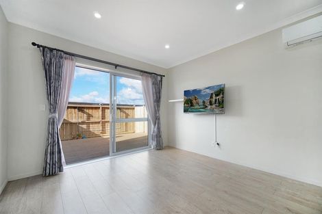 Photo of property in 29 Kaha Road, Takanini, 2110