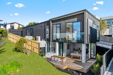 Photo of property in 45a Rosario Crescent, Red Beach, 0932