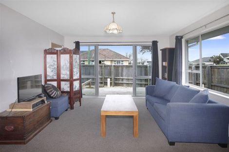 Photo of property in 1/7 Dover Street, St Albans, Christchurch, 8014
