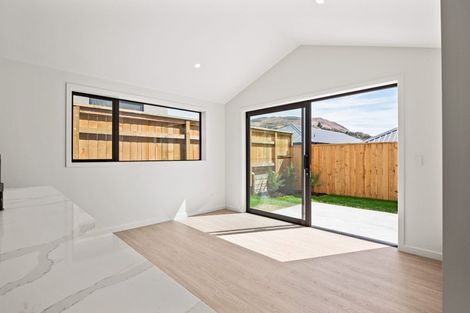 Photo of property in 4 Southdown Road, Jacks Point, 9371