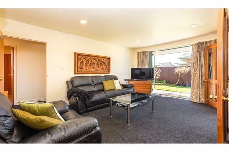Photo of property in 5 Tulip Lane, Spreydon, Christchurch, 8024