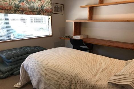 Photo of property in 4 Cedar Place, Amberley, 7410