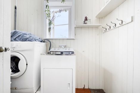 Photo of property in 8 Wairere Avenue, Kensington, Whangarei, 0112