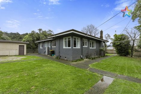 Photo of property in 404 Stokes Valley Road, Stokes Valley, Lower Hutt, 5019