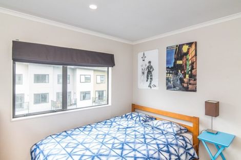 Photo of property in Te Kakariki Apartments, 1/1 Wellington Road, Paekakariki, 5034