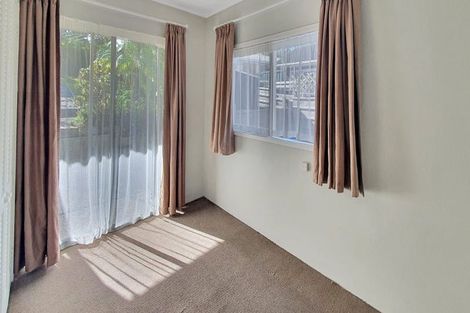 Photo of property in 108 Reeves Road, Pakuranga Heights, Auckland, 2010